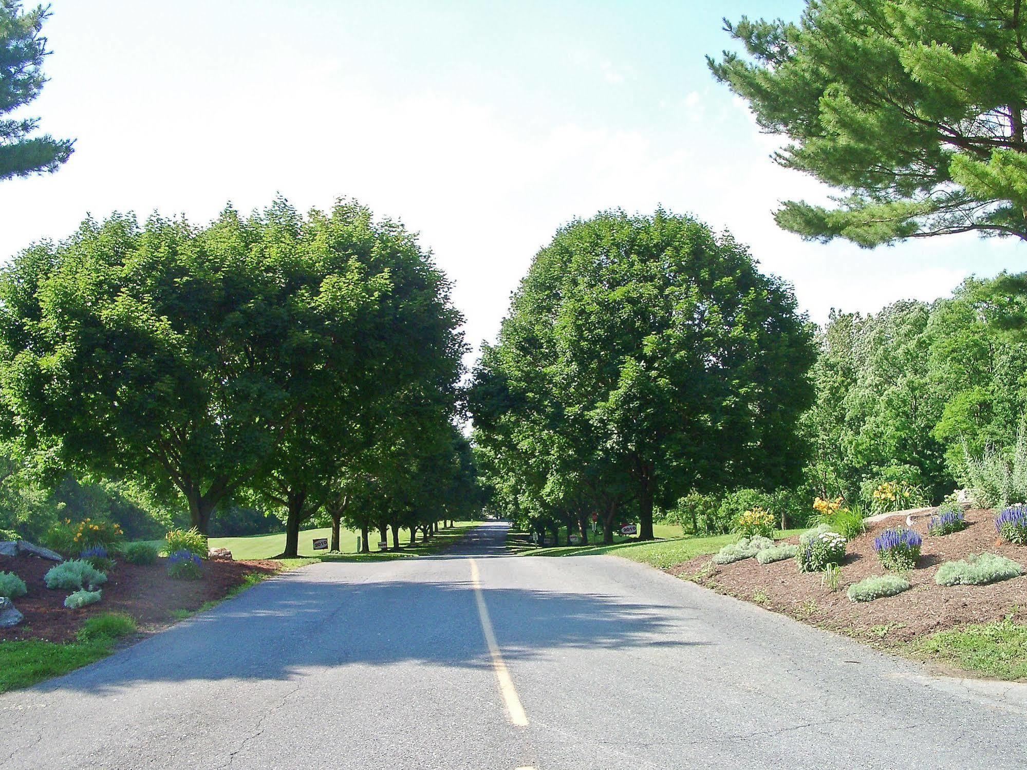 Circle M Rv & Camping Resort - Caravan Park Millersville Exterior photo
