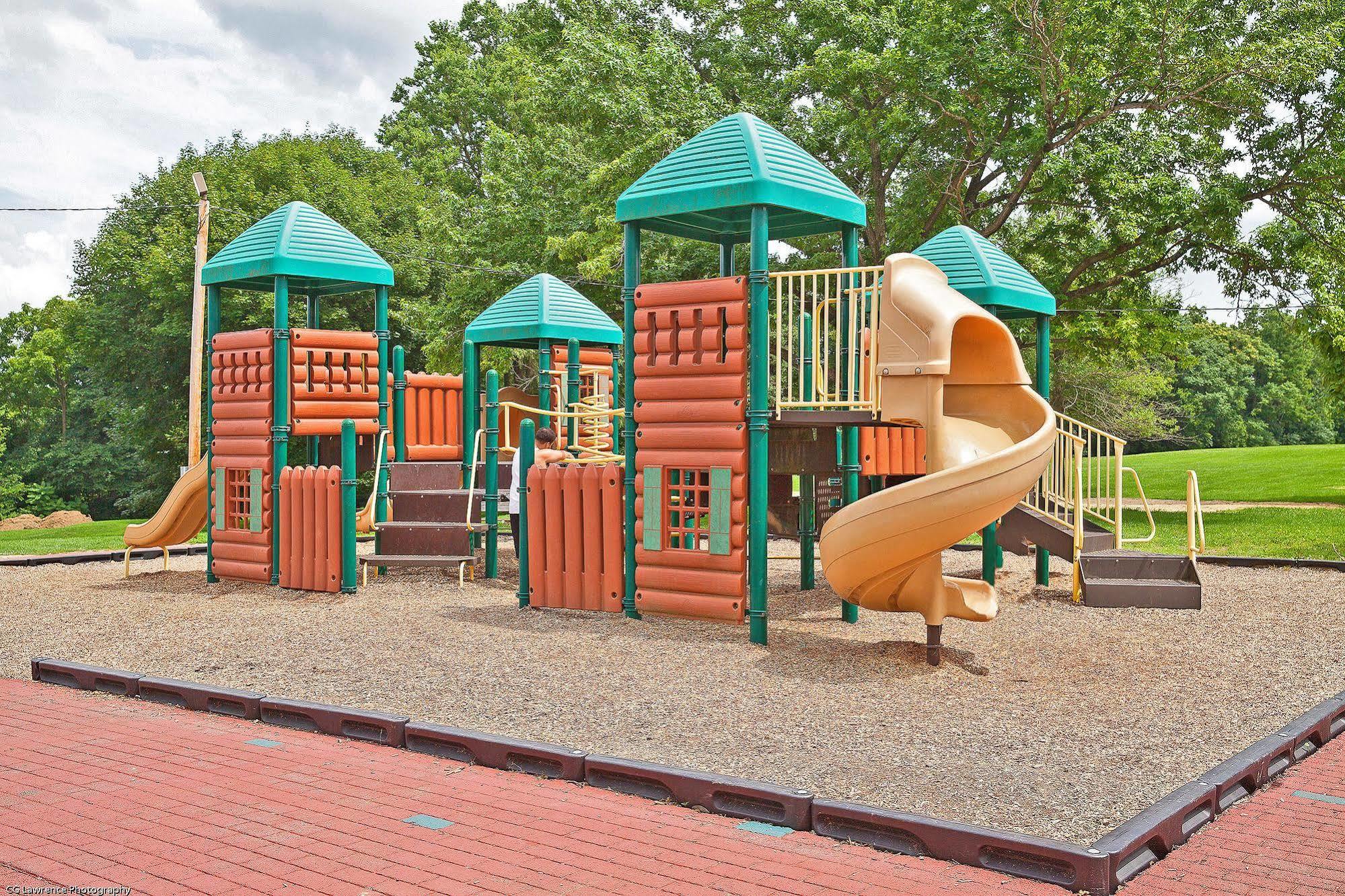 Circle M Rv & Camping Resort - Caravan Park Millersville Exterior photo